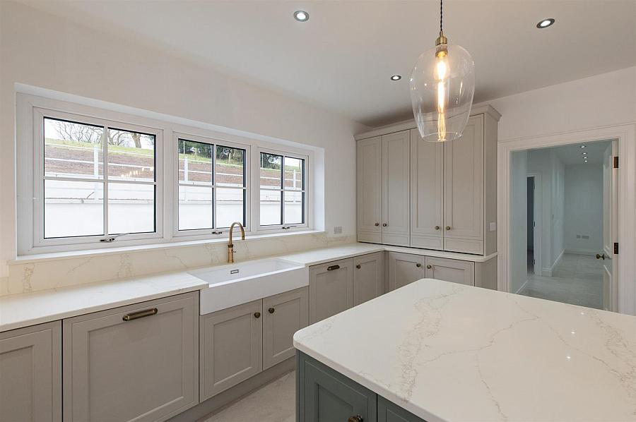 River House, 6 Magheratimpany Road