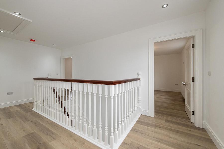 River House, 6 Magheratimpany Road