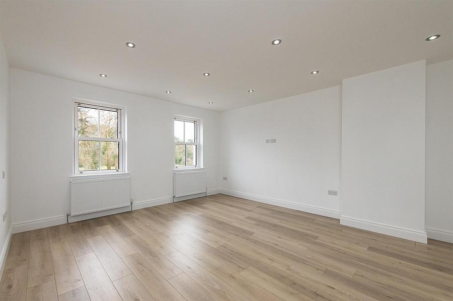 River House, 6 Magheratimpany Road