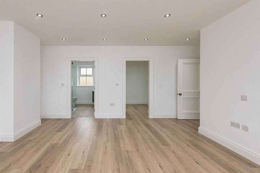 River House, 6 Magheratimpany Road