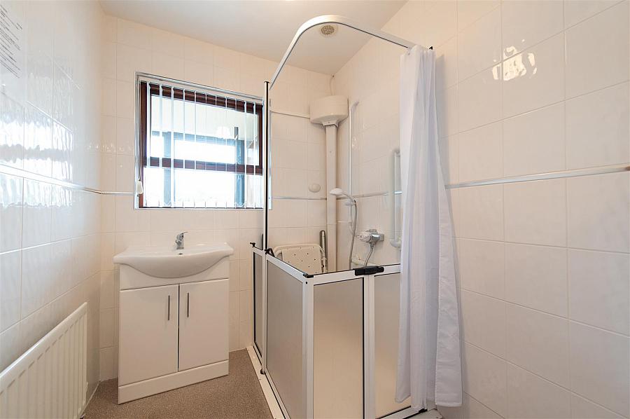 81 Lisburn Road