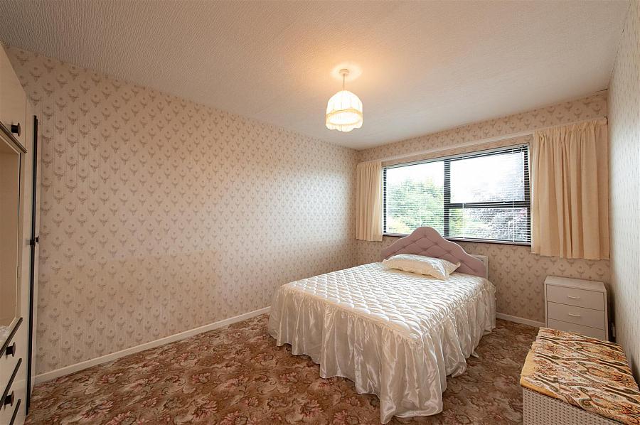 81 Lisburn Road