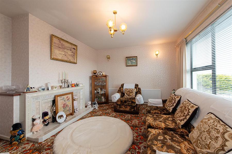 81 Lisburn Road
