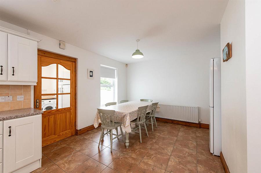 93 Dromore Road