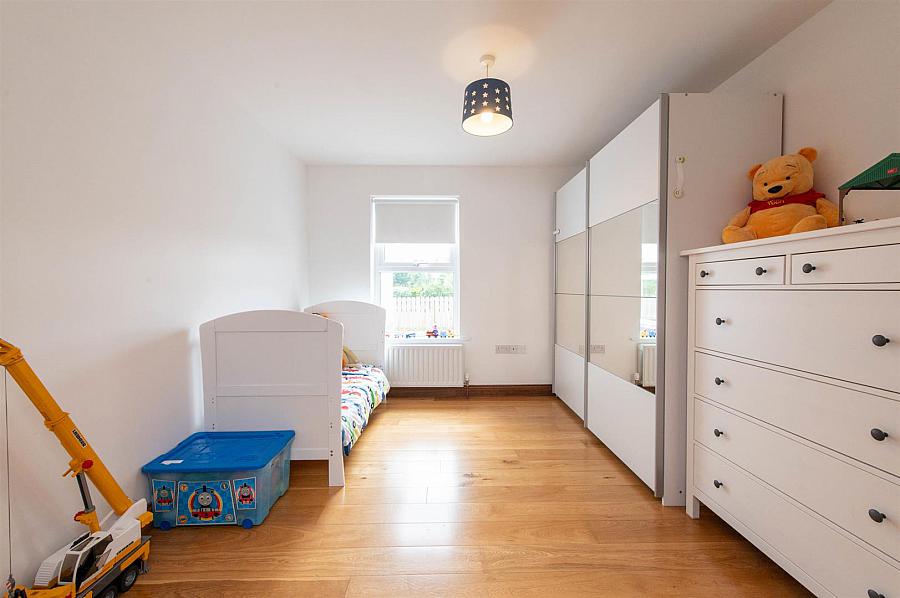 93 Dromore Road