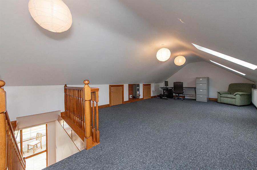 93 Dromore Road