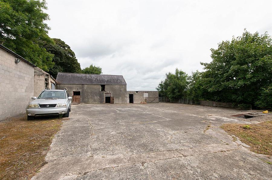 93 Dromore Road