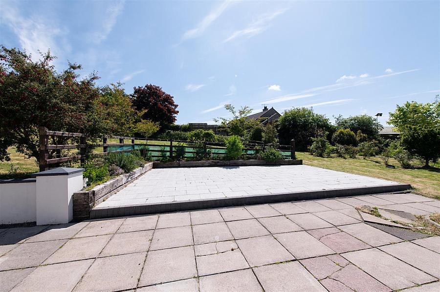 28 Manse Road