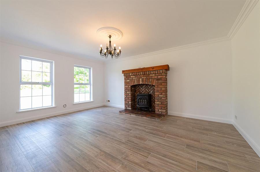 28 Manse Road