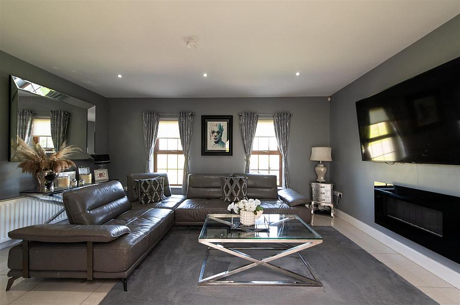 54b Crawfordstown Road