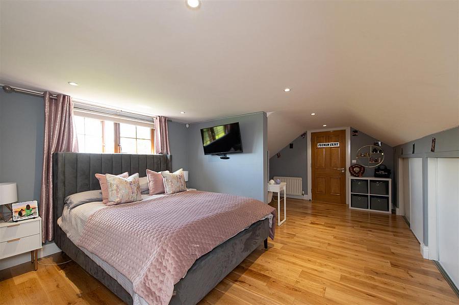 54b Crawfordstown Road