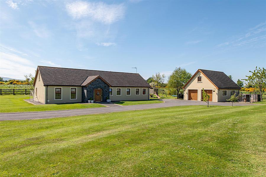 54b Crawfordstown Road