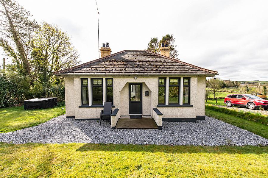 87 Ballynahinch Road