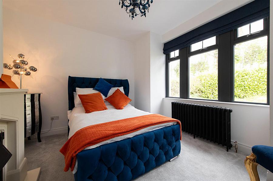 87 Ballynahinch Road