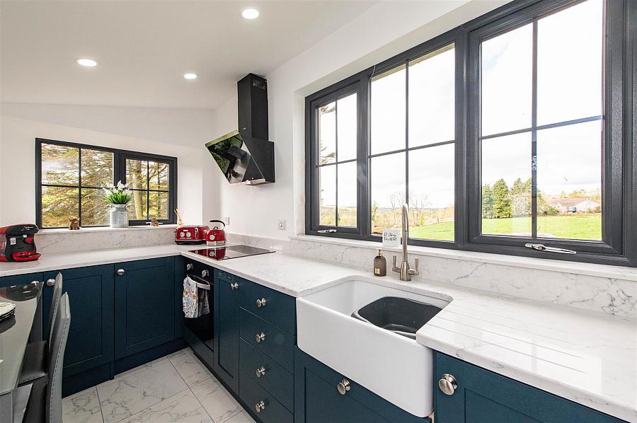 87 Ballynahinch Road