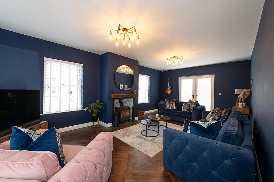 82 Ballynahinch Road