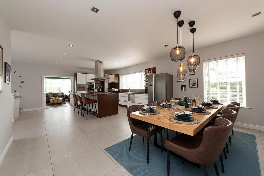 82 Ballynahinch Road