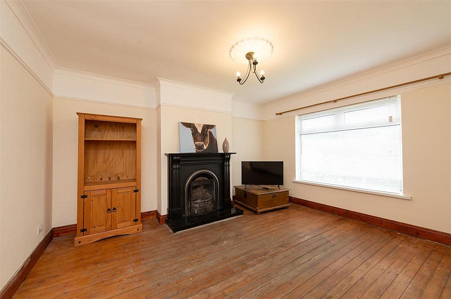 2 Glenlough Park