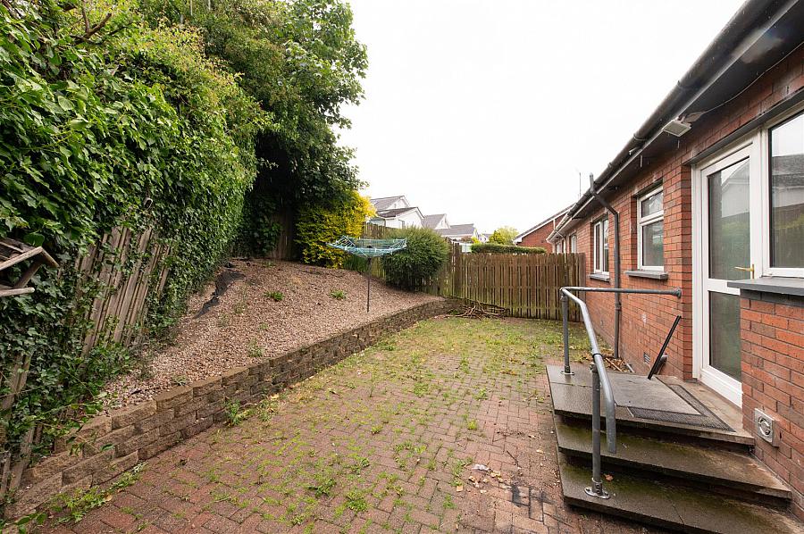 2 Glenlough Park