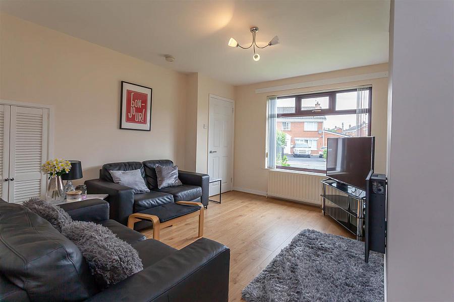 16 Winchester Road