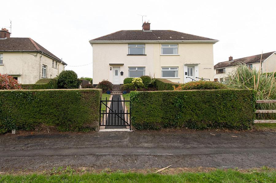 3 Jordanstown
