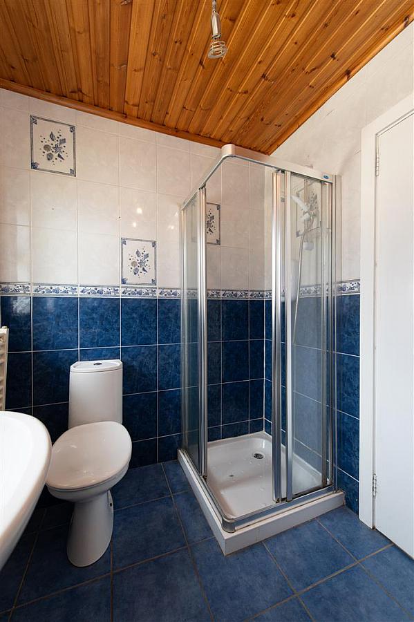 3 Jordanstown