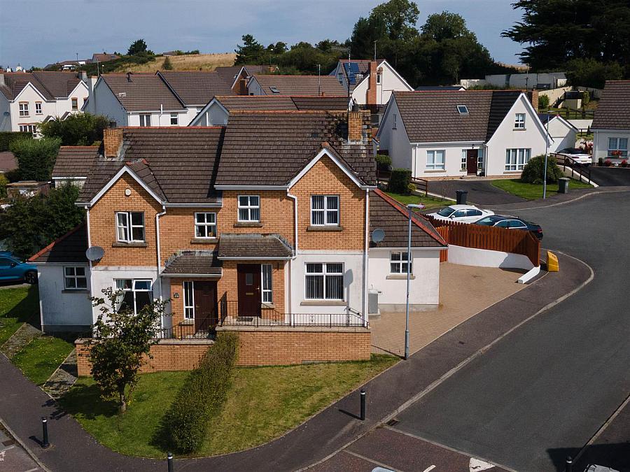 10 Drummond Brae