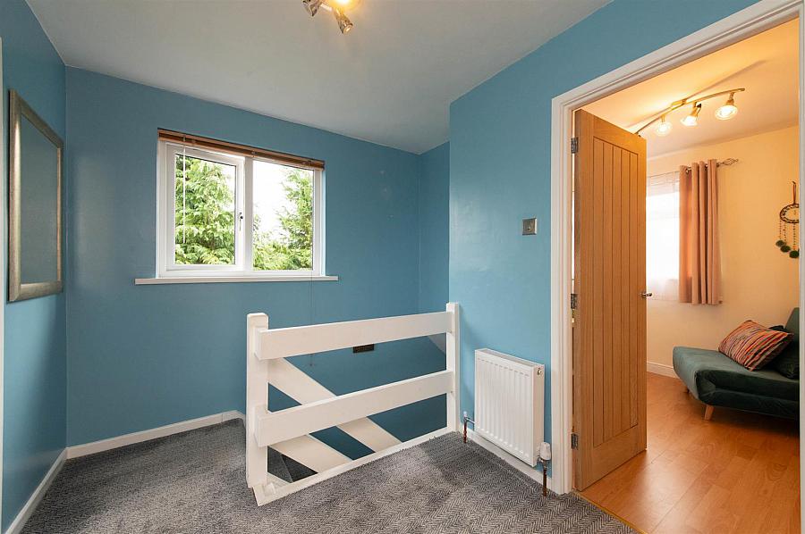 3 Moyra Close
