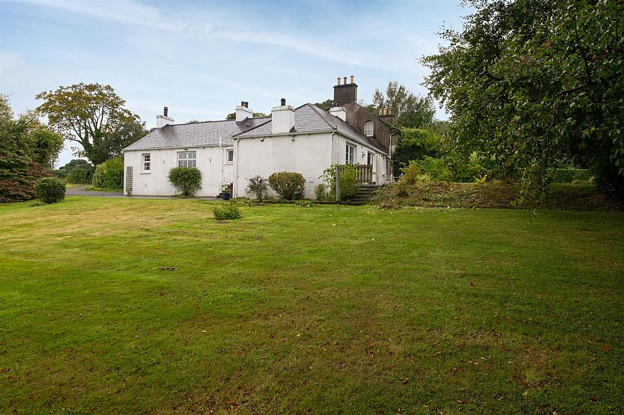 Drumnahall Cottage, 9 Spa Road