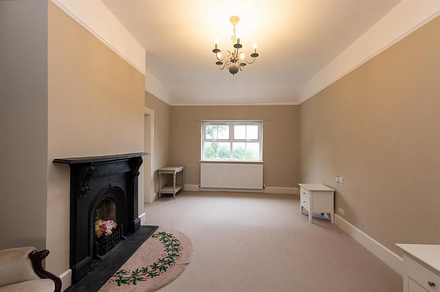 Drumnahall Cottage, 9 Spa Road