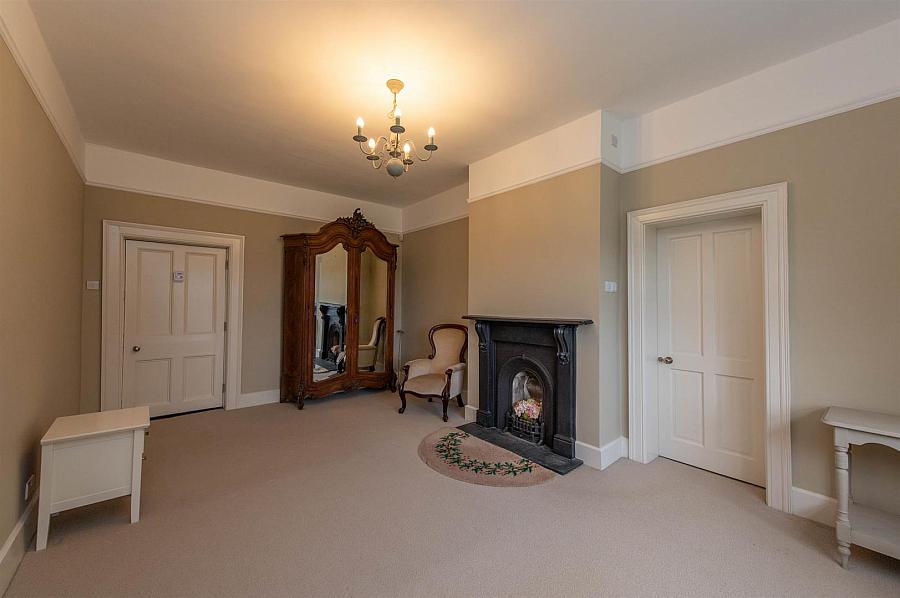 Drumnahall Cottage, 9 Spa Road