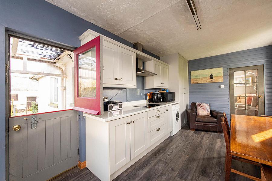 146 Loughinisland Road