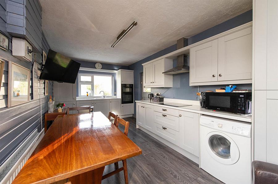 146 Loughinisland Road