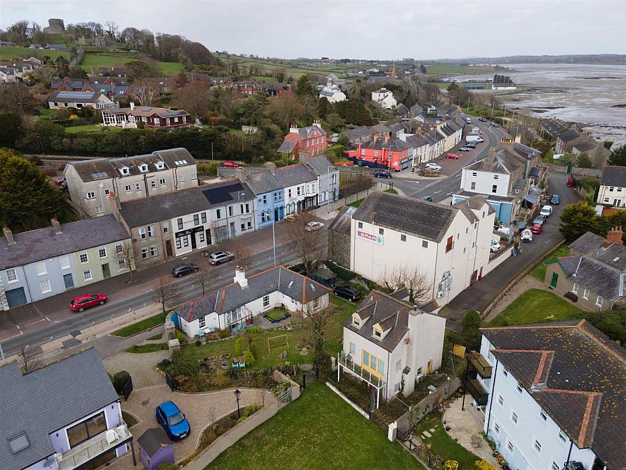 The Gate Lodge, 14 Main Street