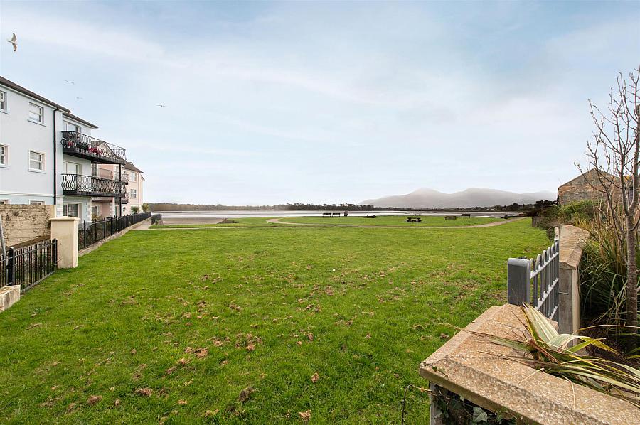 The Gate Lodge, 14 Main Street