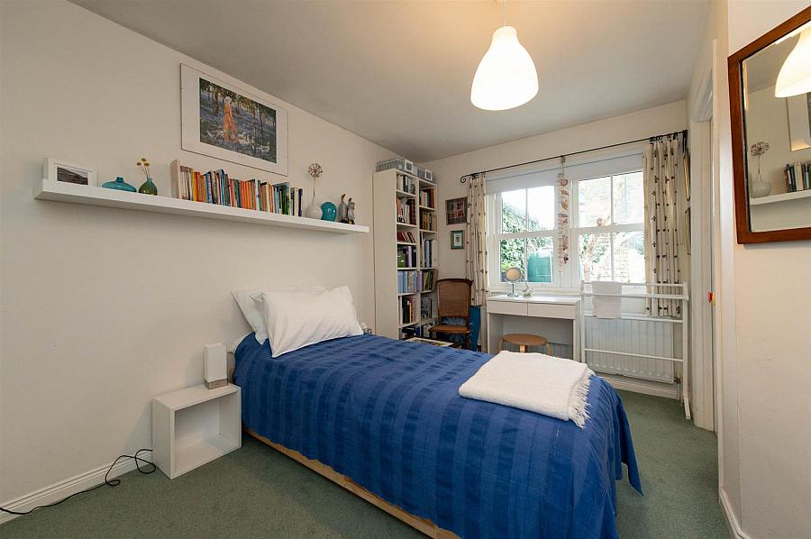 The Gate Lodge, 14 Main Street