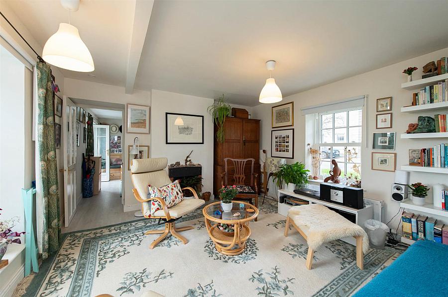 The Gate Lodge, 14 Main Street