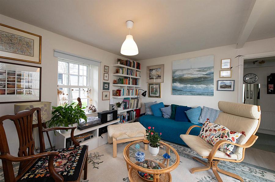 The Gate Lodge, 14 Main Street