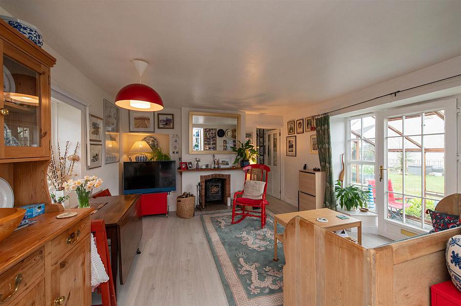 The Gate Lodge, 14 Main Street