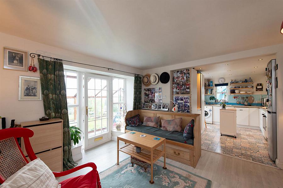 The Gate Lodge, 14 Main Street