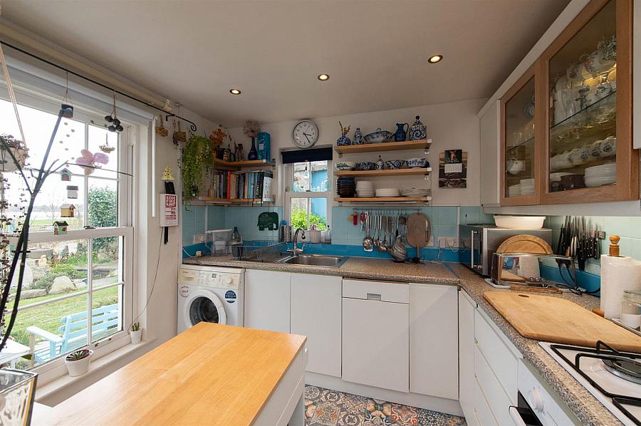 The Gate Lodge, 14 Main Street