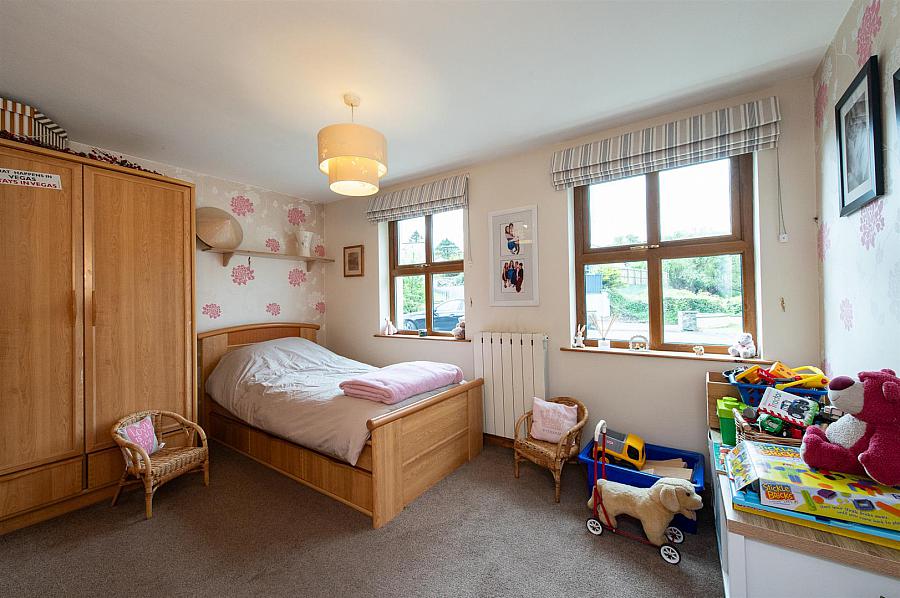 19 Brae Road