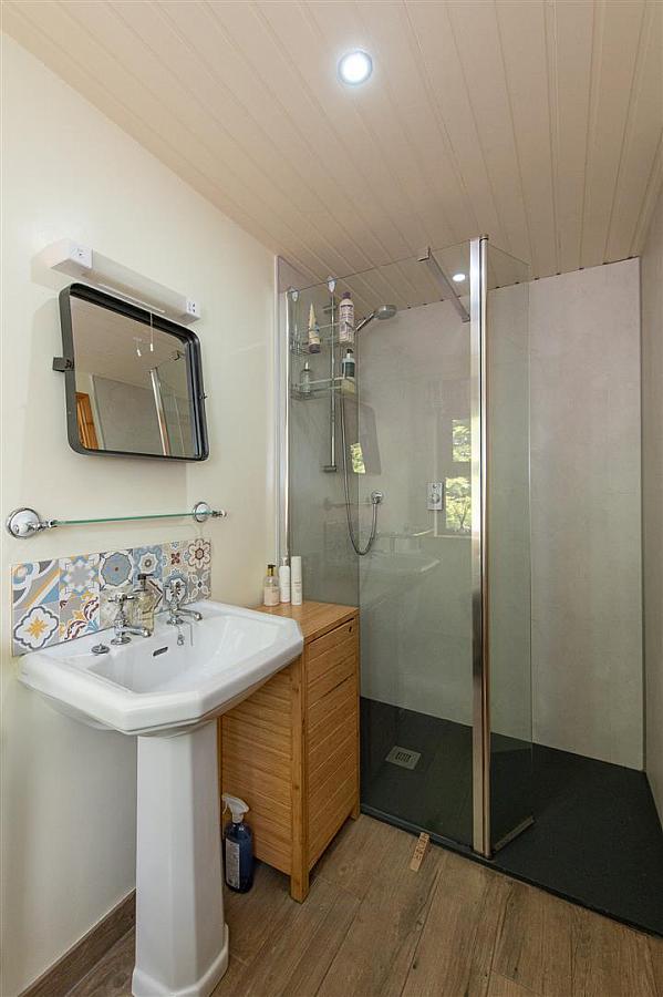 19 Brae Road