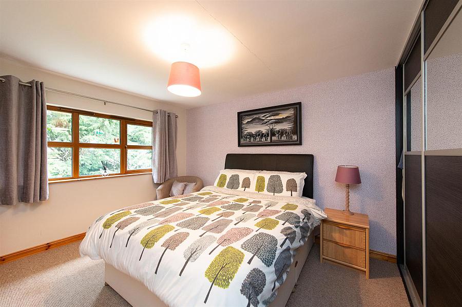 19 Brae Road