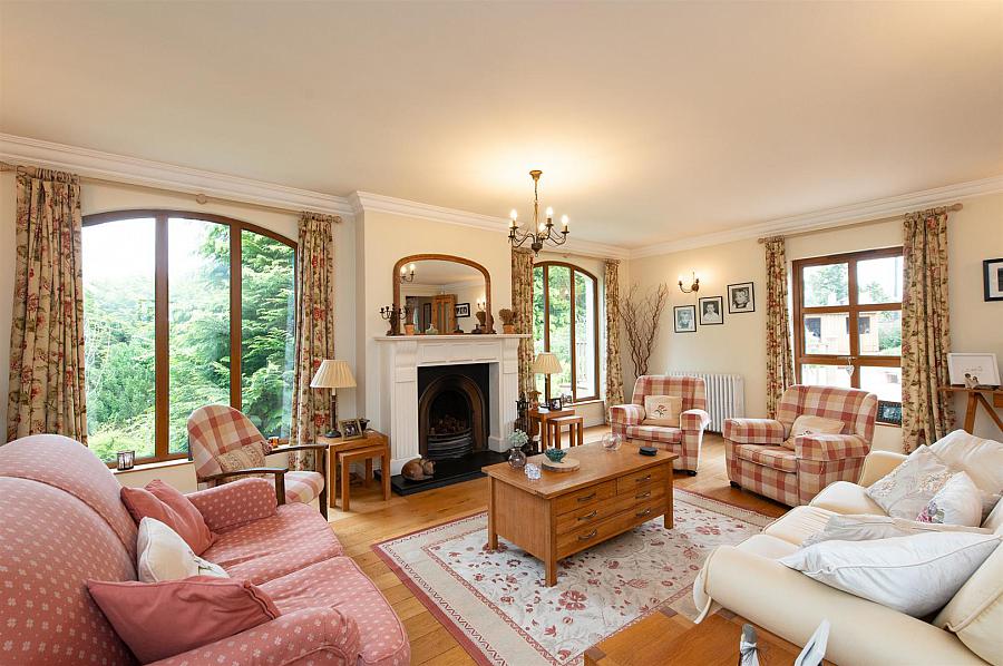 19 Brae Road