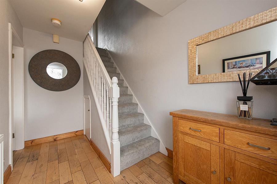 23 Craigs Road