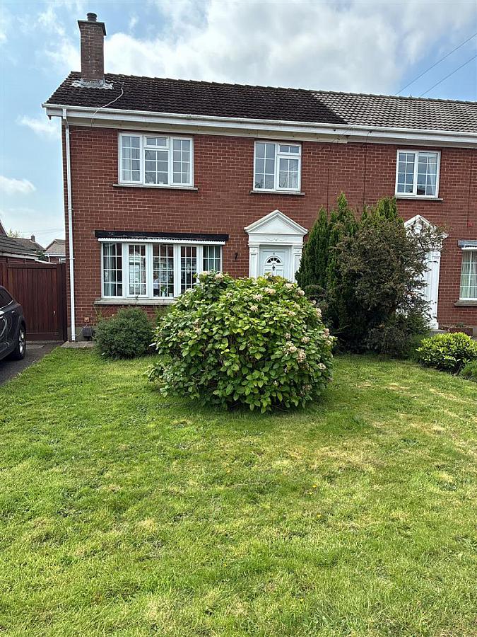 6 Winchester Drive