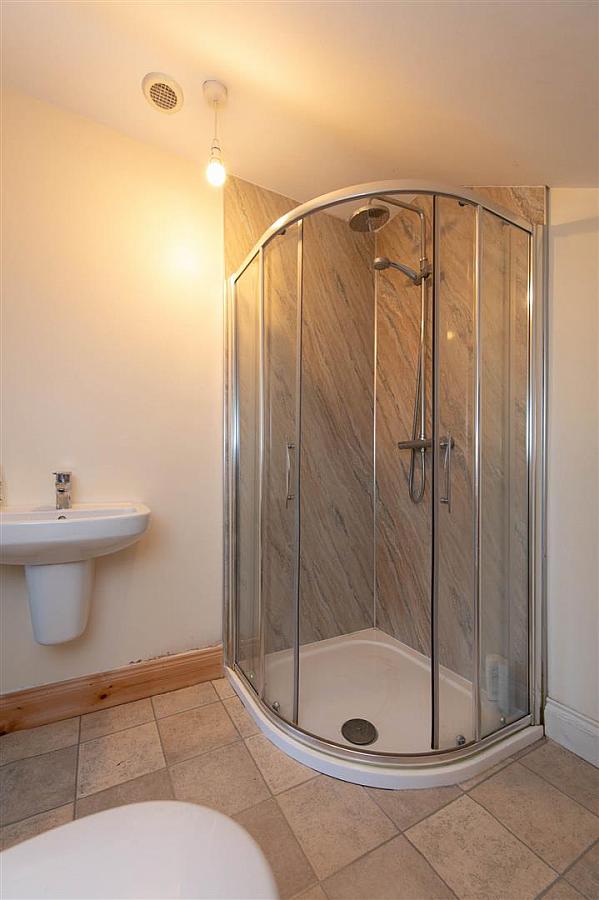 12A Glassdrumman Road