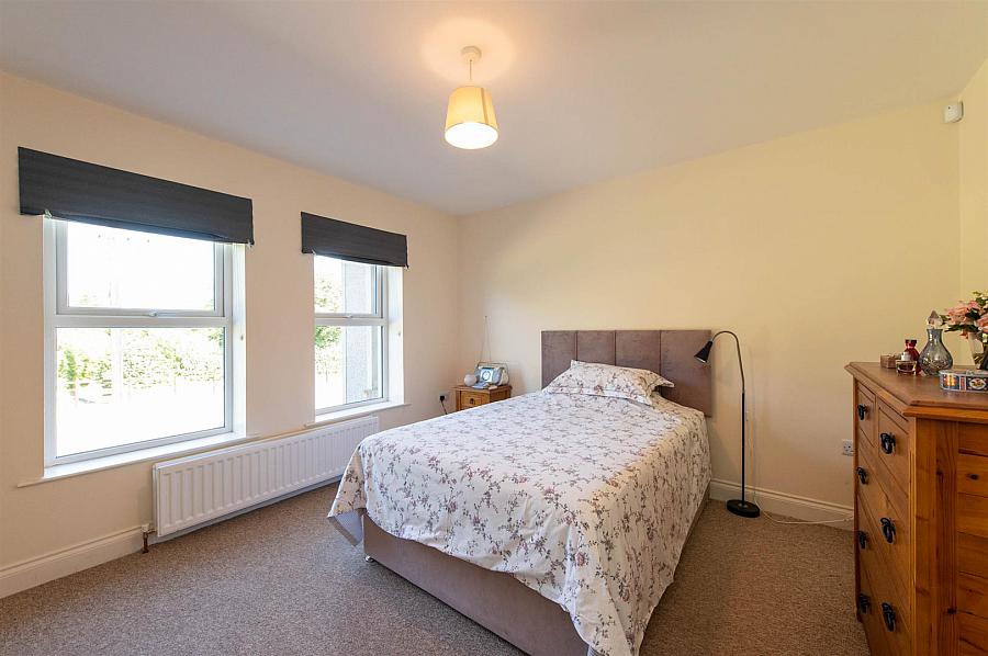 12A Glassdrumman Road