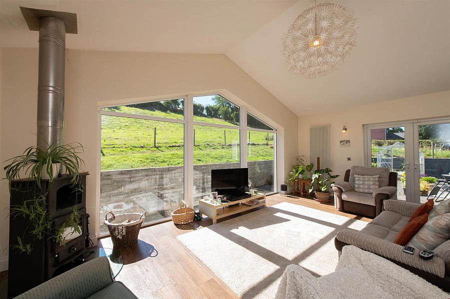 12A Glassdrumman Road